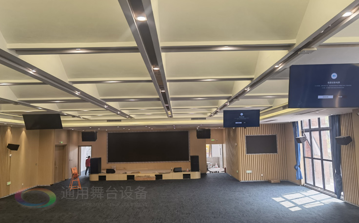科技賦能，匠心筑造 通用舞臺承建南京某學院報告廳即將圓滿交付，打造現代化多功能學術殿堂